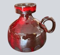 Auktion 370<br>kl. Henkelvase, B&uuml;cking B&ouml;rnsen, rot, H-10 cm, D-unten 10 cm