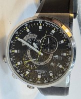 Auktion 371<br>Qaurtz Chronograph "Lotus", Glas zerkratzt