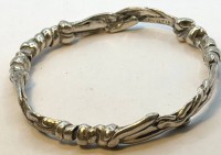 Auktion 371 / Los 1010 <br>massiver Designer-Silber-Armreif (gepr&uuml;ft), undeutlich gemarkt? arabisch oder hebr&auml;isch?, Handarbeit und Unikat, D-7 cm, 45 gr