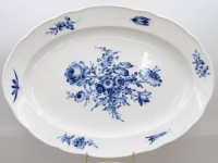 Auktion 371<br>gr. ovale Platte, blaue Blue, Meissen, Schwertermarke, 1. Wahl, ca. 46 x 34cm