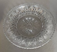 Auktion 371 / Los 10024 <br>grosse Bleikristall-Schale mit Sternschliff, D-31 cm