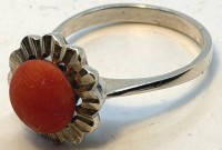 Auktion 371 / Los 1020 <br>Silberring-800- mit Koralle RG 58, 3,7 gr.