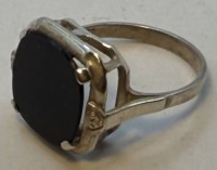 Auktion 371<br>Silberring-835- mit Onyx Lagenstein, RG 58, 4,6 gr