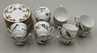 Auktion 371<br>KAFFEETASSEN 12 St&uuml;ck mit 12 Untertassen, &bdquo;Hummingbirds of the World&ldquo;, Robin Hin, Franklin Mint.Mit 12 verschiedenen Kolibri-Arten, 1979