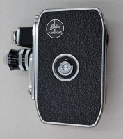 Auktion 371<br>Filmkamera Bolex B 8 L in orig. Karton mit Beschreibung, sehr gut erhalten, Doppel 8 Film und mit Objektivrevolver