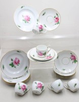 Auktion 371<br>6x Kaffeegedecke, Meissen, Schwertermarke, Rote Rose, Schwanenhals, teilw. Pfeiferzeit, ca. H-7,3cm