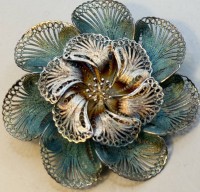 Auktion 371<br>grosse filigrane Bl&uuml;tenbrosche, wohl nur versilbert, D-6 cm, 18,12 gr