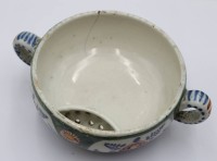 Auktion 371 / Los 9021 <br>Bartschale o.&auml;., 19. Jhd., florale Bemalung, Altrissig. ca. H-7cm D-15cm