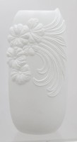 Auktion 371 / Los 8116 <br>Vase, Kaiser, Reliefdekor, ca. H-18cm