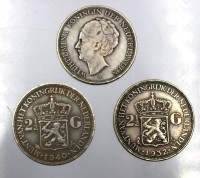 Auktion 371 / Los 6027 <br>3x M&uuml;nzen, 2,5 Gulden, 1929, 1932 u. 1940, zus. 72,5gr., wohl Nachpr&auml;gungen, kein Silber