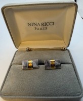 Auktion 371<br>Paar Manchettenkn&ouml;pfe "Nina Ricci" in orig. Karton, ungetragen