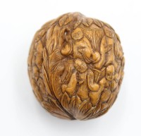 Auktion 371<br>beschnitzte Walnuss (Hediao), M&ouml;nche, China, alter ?, ca. 3,8cm