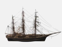 Auktion 371 / Los 15109 <br>grosses Segelschiff-Model, feine Handarbeit, L-&uuml;ber alles 92 cm, H-60 cm, auf Holzplatte