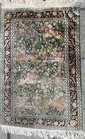 Auktion 371 / Los 13018 <br>Ghom Seidenteppich mit Reiterszenen, 60x90 cm