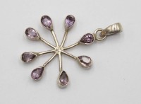 Auktion 371<br>925er Silber-Anh&auml;nger mit Amethyste, ca. 5gr., ca. D-3cm