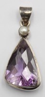 Auktion 371<br>925er Silber-Anh&auml;nger, Amethyst u. Perle, zus. ca-12gr., L-4,5cm
