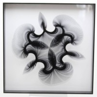 Auktion 371<br>Frank Boettger, fr&uuml;he computergenerierte Op-Art-Komposition aus der Serie Nichtlineare Interpolation, signiert, Nr. 181/300, 35,5 x 35,5cm