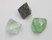 Auktion 371<br>3x  Fluorit-Oktaeder, zus. 96gr.