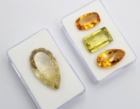 Auktion 371<br>4x div. Citrine, 1x beschliffen, zus. ca. 87 Karat