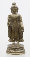Auktion 371<br>stehende Buddha-Statue, Bronze, &auml;lter, am Boden Wachssiegel,, ca. H-16,5cm