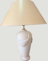 Auktion 371 / Los 16045 <br>Tischlampe mit Schirm, H-ca. 63 cm