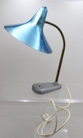 Auktion 371<br>sogen. Hexenhut-Schreibtischlampe, 60/70er Jahre, ca. H-45cm