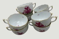 Auktion 371<br>9x gr. Teetassen "Herend" Apponyi rot