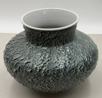 Auktion 371<br>Metzler &amp; Ortloff Vase ,Kunstporzellan Ilmenau/Th&uuml;ringen 16 x 20 cm