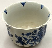 Auktion 371<br>Blumen-&Uuml;bertopf" Royal Delft" Blaumalerei, H-14 cm, D-18 cm