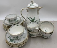 Auktion 371<br>Kaffeeservice "Meissen" indisch gr&uuml;n, Kanne, 6 Gedecke, ohne Milch-Zucker, 19 Teile, wohl alles 2.Wahl