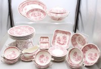 Auktion 372<br>29  Serviceteile, Villeroy &amp; Boch Burgenland, Deckelterrine, 3x div. Platten, 3x div. Schalen, 2x Fussschalen, 6x Suppentassen, 7. U.T., 6x flache Teller, Sauciere,  zus&auml;tzlich 6 besch&auml;digte Teile anbei