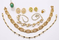 Auktion 372<br>Konvolut div. Modeschmuck, goldfarben, 8 Lose
