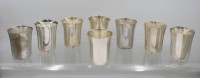 Auktion 372 / Los 11023 <br>8x Becher, WMF, versilbert, 1x starke berieben und Gebrauchsspuren, 2x mit Druckstellen, ca. H-9cm