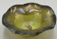 Auktion 372 / Los 10027 <br>Studioglas-Schale, sign. Eisch, 1977, H-8 cm, D-28,5 cm