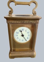 Auktion 372<br>Messing Reiseuhr, allseitig verglast, Werk l&auml;uft, guter Zustand mit original Schl&uuml;ssel, H- mit Griff 15 cm, 8x6 cm