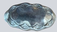 Auktion 372 / Los 1052 <br>Art Deco Brosche, wohl Alpacca, Deutsches Reich Gebrauchsmusterschutz, 5x3 cm, 12,25 gr