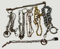Auktion 372 / Los 2036 <br>14xdiv. Uhrenketten und Chatelaines, verschiedene Materialien