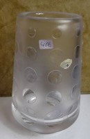 Auktion 372<br>schwere Kunstglasvase mit  Etikett Josephinenh&uuml;tte, H-22 cm, B-10 cm