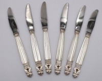 Auktion 372 / Los 11036 <br>6x Dessertmesser, Georg Jensen, Acorn, Sterling-Griffe, ca. L-20,5cm