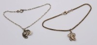 Auktion 372<br>2x div. Armb&auml;nder  mit kl. Anh&auml;nger, Silber, zus. ca. 7,6gr., ca. L-18cm