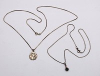 Auktion 372<br>2x Halskette mit Anh&auml;nger, Silber, zus. ca. 11,9gr., ca. L-62cm
