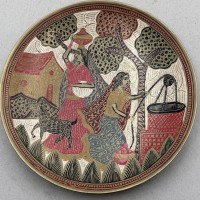 Auktion 372<br>Messing-Wandteller mit Emaillmalerei, Indien, D-22 cm