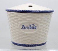 Auktion 372 / Los 9029 <br>Zwiebeltopf, Zeller Keramik, ca. H-16cm D-20cm