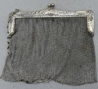 Auktion 374<br>grosse Alpacca Kettentasche, beidseitig lose , 15x17 cm