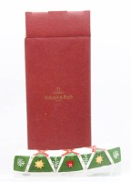 Auktion 372<br>Villeroy &amp; Boch Rundbogen-Kerzenhalter, X-Mas Scandinavia,  L-16cm, orig. Karton