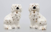 Auktion 372<br>Paar kl. englische Kamin-Hunde, bemalt,  Beswick England, ca. H-13cm