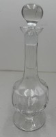 Auktion 372<br>Kristallkaraffe auf Stand, H-30 cm