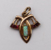 Auktion 372<br>kl. Jugendstil-Anh&auml;nger, wohl Granat und Opal besatz, ca. L-2cm