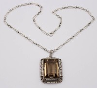 Auktion 372<br>Anh&auml;nger Silber -835-, Rauchquarz/Topas, an Silberkette, zus. ca. 44,7gr., L-50cm Anh. 5,5 x 3,5cm