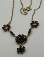 Auktion 372<br>Granat Collier, AM-Doubl&eacute;, Neuware, L-ca. 46 cm, 4,5 gr.